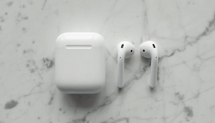 kablosuz kulakliklarinizi korumak icin airpodsu nasil kapatmalisiniz